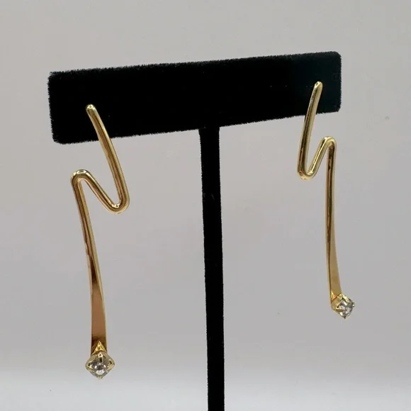VINTAGE Gold-Tone Crystal Zig Zag Earrings - Picture 2 of 11
